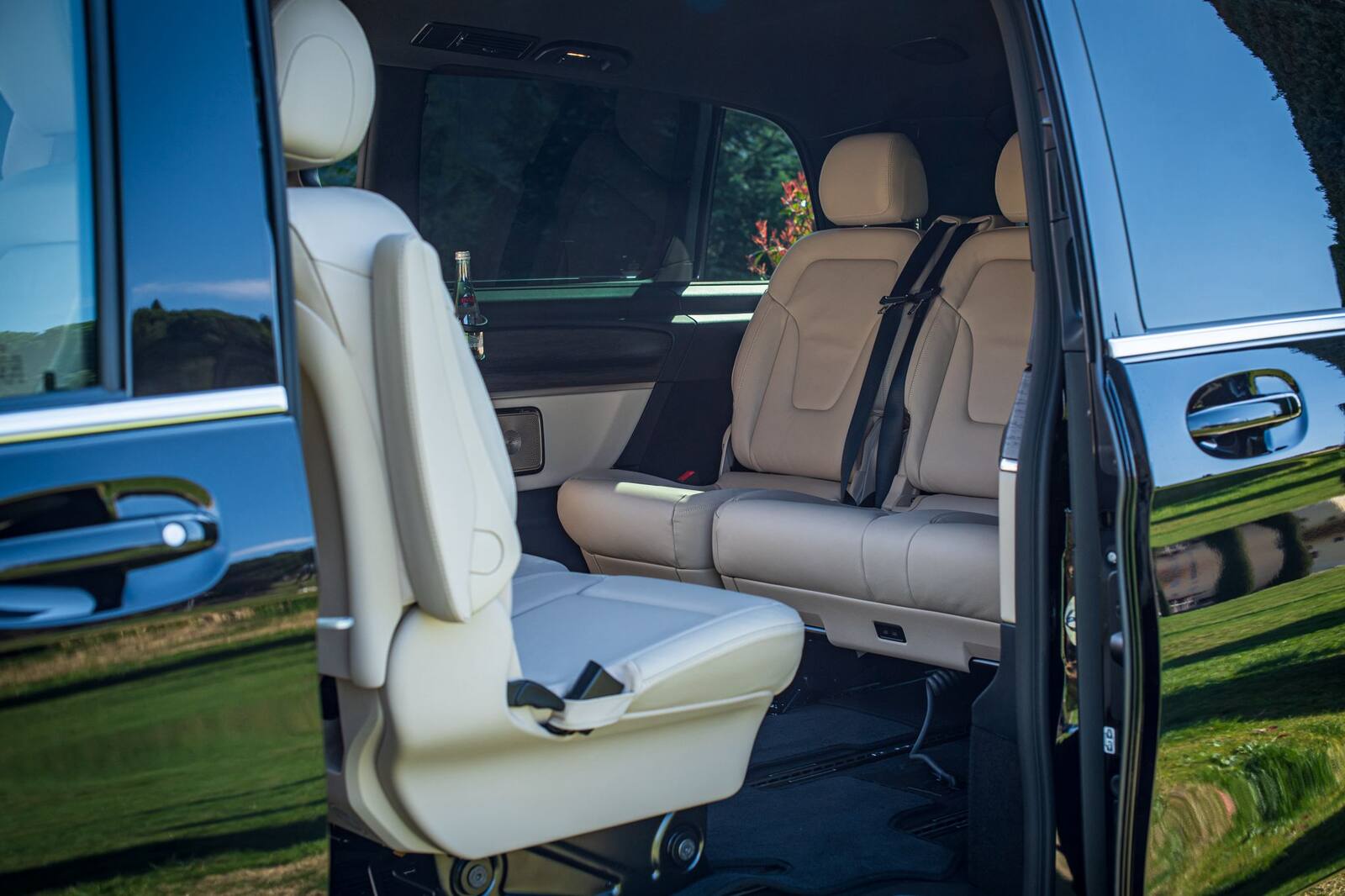 Mercedes Classe V - vano posteriore con sedili in pelle
